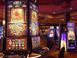 kompasqq kasino live dealer baccarat roulette meja VIP streaming HD Indonesia